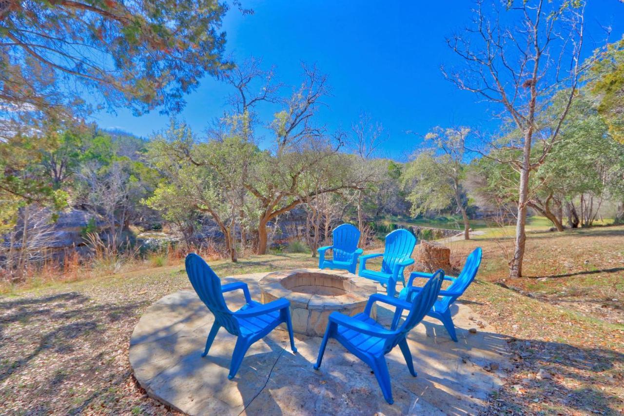 Falls Log Home Wimberley Exterior photo