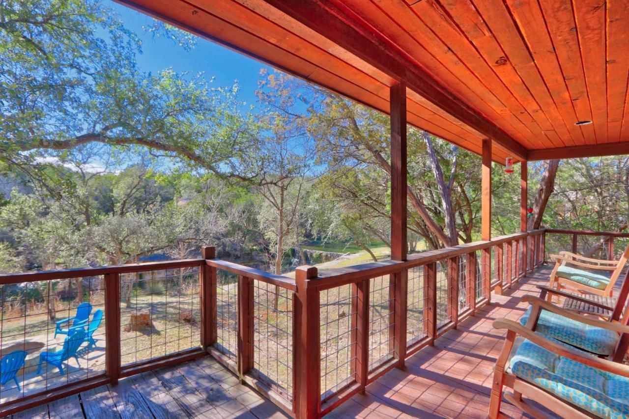 Falls Log Home Wimberley Exterior photo